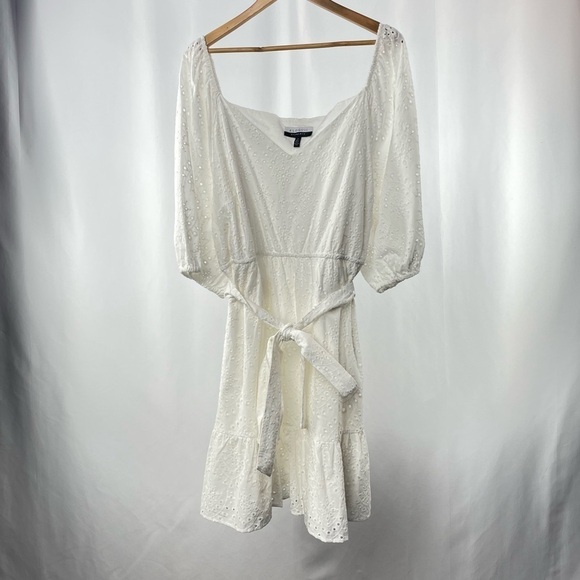 ELOQUII Elements Eyelet Dress With Belt in White Size 22‎ - Picture 3 of 7
